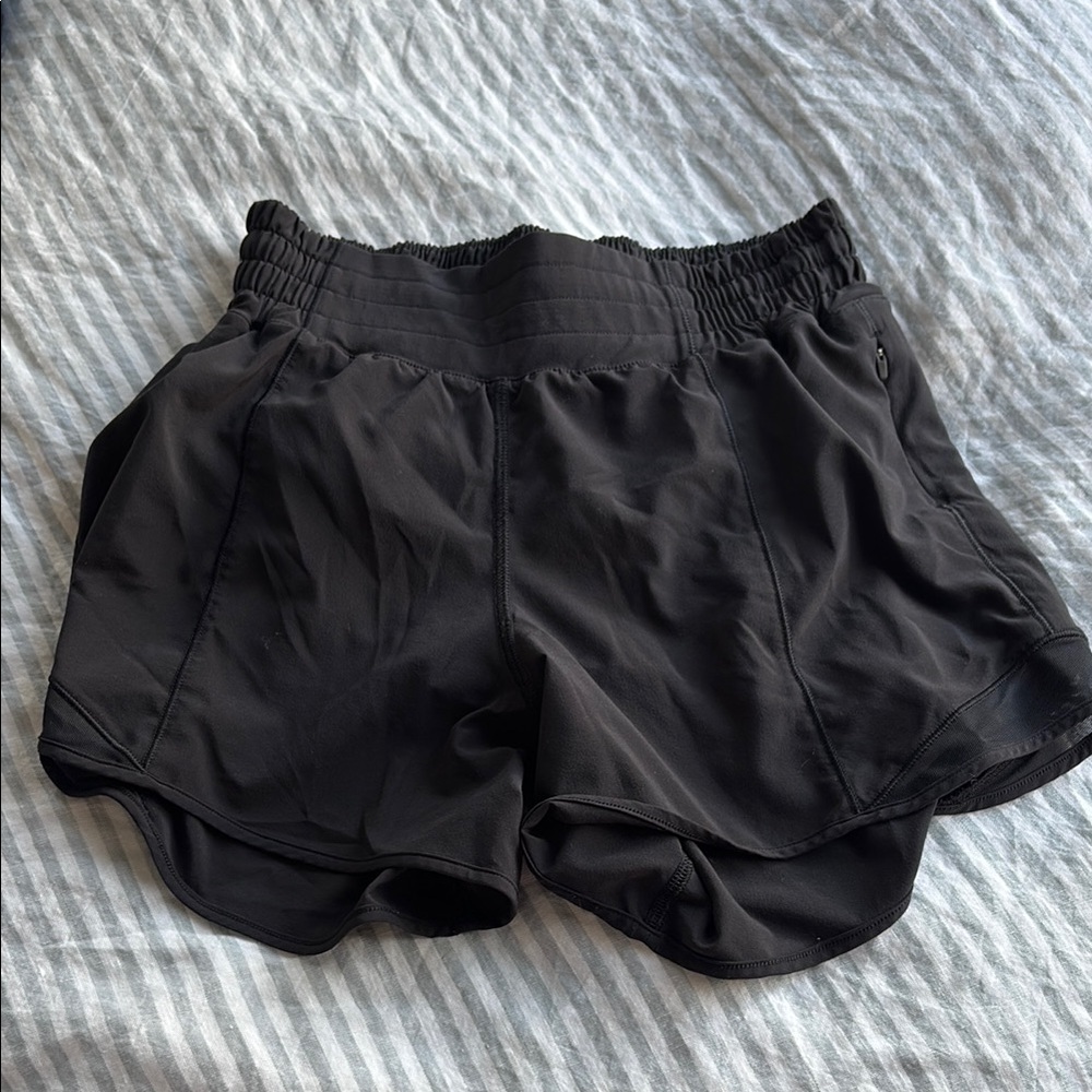 lululemon athletica Black Women's Athletic Shorts size 4